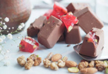 6-Reasons-Why-Every-Woman-Should-Eat-Almond-Toffee-Candies-on-readcrazy