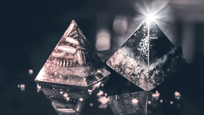 5-Interesting-Things-You-Need-to-Know-About-Crystal-Pyramids-on-readcrazy