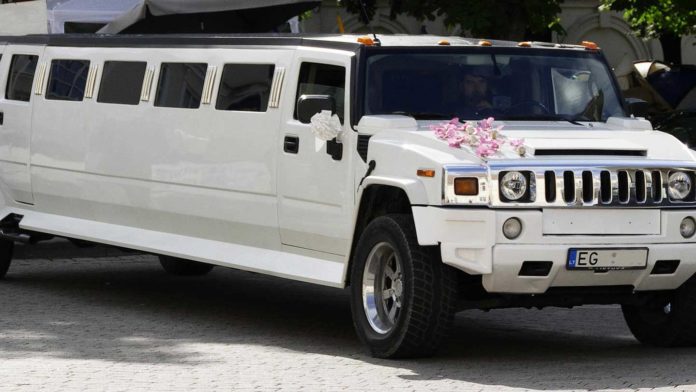 Finding-the-Perfect-Limousine-Rental-Company-for-Your-Events-on-readcrazy